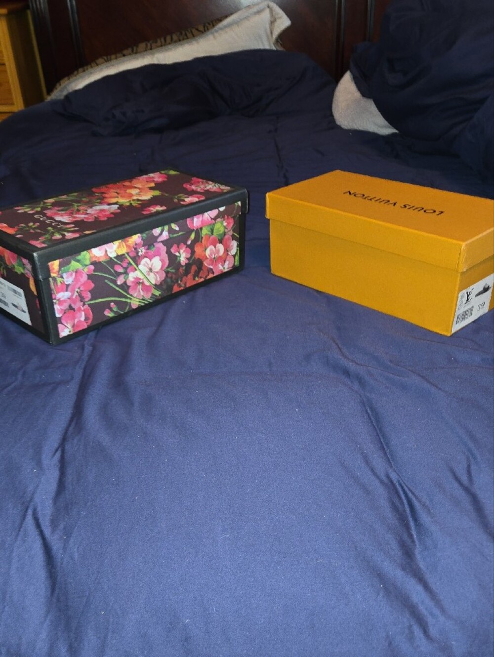 Luxury Designer Packaging Set - Gucci & Louis Vuitton Dust Bag and Shoe Boxes - Picture 10 of 15